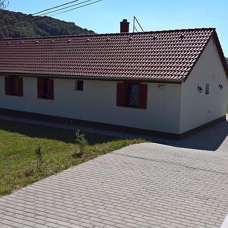 Pensjonat Beppe Vendeghaz Abaliget Zewnętrze zdjęcie